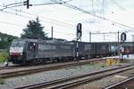 mrce-mitsui-rail-capital-europe-gmbh/592288/alpazaehmer-189-115-steht-am-28 Alpazähmer 189 115 steht am 28 Juni 2016 in Tilburg.