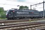 mrce-mitsui-rail-capital-europe-gmbh/592289/alpazaehmer-189-115-steht-am-28 Alpazähmer 189 115 steht am 28 Juni 2016 in Tilburg.
