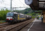 Die an die RTB Cargo vermietete Siemens Vectron MS 193 623-6 (91 80 6193 623-6 D-DISPO) der Beacon Rail Capital Europe GmbH (M�nchen, ex MRCE Dispolok) f�hrt am 06 Juni 2026 mit einem Kesselwagenzug,