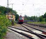 SBB 193 466-0 von Siemens Vectron 91 80 6 193 466-0 D-SIEAG mit Containerzug vom italienischen Untenehmen GTS in Westerstetten am 30.05.2020. -- ein sehr internationaler Zug.