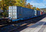 F�r den Transport von Highcube Containern von (9‘6“ / 2.896 mm hoch) durch den Tunnel (�rmelkanal) von und nach Gro�britannien braucht es Niederflurwagen mit abgesenkter Ladefl�che. Der 8-achsiger Niederflur-Containertragwagen (Megafret)  ...