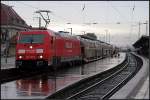 DB Schenker 185 269-8 bei starkem Regen mit einem gemischtem G�terzug (Weimar 10.10.2009)