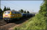 Wiebe 6 / 216 032-3 und blauen unbekannten Wagen (gesehen Lehrte-Ahlten b.
