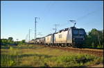 RBH 112 / 143 638-5 und 143 068 zogen am 27.05.2017 einen langen Kesselwagenzug, der Benzin geladen hatte, durch die Berliner Wuhlheide
<br><br>
- Update: ++ 08.2018 bei Fa. Bender, Opladen