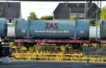 2-achsiger Mülltransporter ZAS 23 80 445-4 040-5 RIV D-Za lgms in Freilassig am 10.08.2022.
