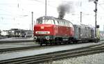 V 160 003 mit Doppelstock-Wendezug der Lübeck Büchner Eisenbahn bei der Jubiläumsparade 150 Jahre Deutsche Eisenbahn in Nürnberg am 14.09.1985.