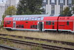 Twindexx Mittelwagen D-DB 50 80 36-81 171-1 DABpbza  abgestellt im Rostocker Hbf.05.10.2025