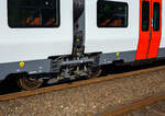 Detailbild des mittigen Jakobs-Laufdrehgestell SF 7500 des HLB 563 802 / 563 902 (94 80 0563 802-8 D-HEB / 94 80 0563 902-6 D-HEB), einer der drei neuen zweiteiligen Hybridtriebzüge (E/Akku) der BR 563 vom Typ SIEMENS Mireo Plus B der HLB (Hessi ...
