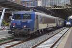 SNCF 22265 tragt am 20 September 2023 die  Nord-Pas-de-Calais  Aufkleber und steht in Lille-Flandres mit ein Regionalzug nach Maubeuge. Leider drángt das Zeitalter der nez-cassé Lokomotiven in Frankreich zum Ende.