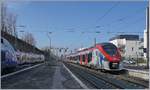 Der SNCF Z 31 527 M und ein weiterer verlassen Evain les Bains in Richtung Annemasse mit dem Ziel Coppet.