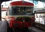 Mit ehemaligen Triebzügen der SNCF an den Weihnachtsmarkt Basel am 17. Dezember 2016.
Train Thur Doller Alsase mit XRABx 8508 + XBD 4395 im SNCF Bahnhof Basel, kurz nach der Ankunft.
Foto: Walter Ruetsch