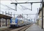 . Computermaus in Blau - Die SNCF Doppeltraktion Z 24500/26500 (TER 2N NG) nach Nancy Ville durchfhrt ohne Halt den Bahnhof von Bettembourg. 05.04.2013 (Hans) 