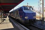 SNCF Steuerwagen Typ B6 DUX am bahnsteig im Bahnhof Chambey Galles les Eaux. 19.09.2022 (Hans)