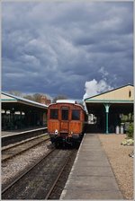 Am Ende eines sehr erlebnisreichen Ausflugstag mit der Bluebell Railway, bleiben wir mit vielen Eindrücken auf dem Bahnsteig in Horsted Keynes zurück.
(23.04.2016)
