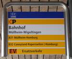 (274'112) - +P-Haltestellenschild - Mllheim-Wigoltingen, Bahnhof - am 22.