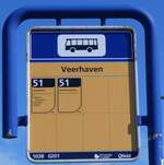 (273'702) - Qbuzz-Haltestellenschild - Lauwersoog, Veerhaven - am 5.