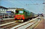 domodossola/694368/die-fs-d-345-1117-und Die FS D 345 1117 (und ihr Heizwagen) sind nun mit ihrem Zug nach nach Novara zur Abfahrt bereit.

Analogbild von Domodossola vom März 1997