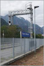 Zurzeit wird die Strecke Ivrea - Aosta auf elektrischen Betrieb umgebaut und somit sind Bilder von dieselbetrieb der Stecke schon  historisch .