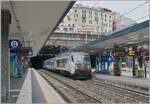 Die FS Trenialia E 401 015 erreicht mit ihrem iC den Bahnhof von Genova Porta Principe.