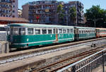 Der Schmalspur Beiwagen FCE R.551 der Ferrovia Circumetnea (FCE) abgestellt beim Bahnhof Catania Borgo hier am Sonntag des 17.07.2022.