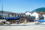  Ein Blick aus dem Zug ins Depot der SSIF (Società subalpina di imprese ferroviarie) in Domodossola am 22.06.2016.