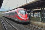 Durchfahrt des Frecciarossa 1000 ETR 1000-34 im Bahnhof von Firenze Campo di Marte. 18.05.2019 (Hans)