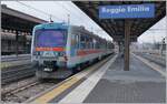In Reggio Emilia wartet der (ex) FER 663 078 und ein weiterer auf einen neuen Einsatz.