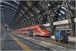 Der Trenitalia FS ETR 400 Frecciarossa 1000 in Milano Centrale - einer der wohl schönsten Züge zur Zeit.
1. März 2016