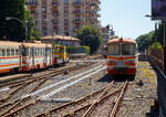 Der 950mm-Schmalspur-Dieseltriebwagen RAL 6405 der Ferrovia Circumetnea (FCE) abgestellt am 17.07.2022 beim Bahnhofes Catania-Borgo.