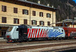Die RTC - Rail Traction Company EU43 - 007 (91 83 2043 007-0 I-RTC) steht am 26.03.2022, mit einem gemischten Güterzug, im Bahnhof Brenner / Brennero zur Abfahrt in Richtung Verona bereit.