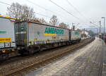 Sechsachsiger Drehgestell-Gelenk-Containertragwageneinheit 90´, 33 83 4954 823-4 P I-AMBR der Gattung Sggmrs 90` Privatwagen der Ambrogio Trasporti S.p.A.