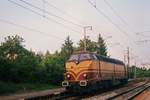 Am 20 Mai 2004 durchfahrt CFL 1810 Noertzange.