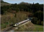 Heute (27.03.2012) hatte der IR 118 Luxembourg - Liers sogar 5 Wagen, als er, gezogen von der 3012, den Tunnel in Lellingen verliess und in Richtung Wilwerwiltz strebte.