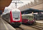 . Grenvergleich zwischen einem CFL Dosto Zug und dem Dieseltriebzug Z 105 in Luxemburg Stadt. 12.10.2013 (Hans)