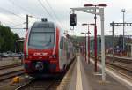 Der CFL 2306 ein dreiteiliger Elektrischer Doppelstocktriebzug Stadler KISS, steht am 14.09.2014 auf Gleis 9 im Bahnhof Wasserbillig als RB nach Luxemburg bereit.