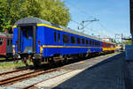 
Der NS-Reisezugwagen der 1. Wagenklasse A 50 84 10-70 350-0 (A 10), ex A 50 84 10-70 671-9 ein ICR-Wagen (Intercityrijtuig) vom Type A10 ICR-1-A, am 29 April 2025 im Het Spoorwegmuseum (bis 2005 NSM - Nederlands Spoorwegmuseum / Niederländisch ...