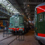 Die Elektrolokomotive NS 1201 der NS-Baureihe 1200 am 24 Juni 2025 im Het Spoorwegmuseum (bis 2005 NSM - Nederlands Spoorwegmuseum / Niederländischen Eisenbahnmuseum) in Utrecht im ehemaligen Bahnhof Maliebaan. Ein Eisenbahnmuseum das zum Verwei ...