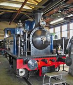 alle/522699/-lok-nr5-enkhuizen-steht-am . Lok Nr.5, 'Enkhuizen' steht am 28.09.2016 in der Maschienenhalle des Museumstoomtram Hoorn-Medemblik in Hoorn.