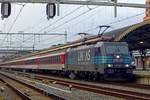 186-traxx-140ms-2/690489/mit-der-alpen-express-13466-treft-lineas Mit der Alpen-Express 13466 treft Lineas 186 293 am 1 Mrz 2020 in 's-Hertogenbosch ein.