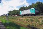 186-traxx-140ms-2/704539/alpha-trains-186-210-durchfahrt-mit Alpha Trains 186 210 durchfahrt mit ein KLV am 24 Juni 2020 Tilburg Oude Warande.