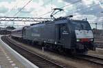 189-siemens-es64f4-2/698515/ers-189-211-steht-am-18 ERS 189 211 steht am 18 Juli 2016 mit ein Sonderzug in Venlo.