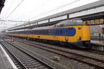 icmm-plan-z-series-40004200-koploper/593763/ns-4201-steht-am-4-jaenner NS 4201 steht am 4 Jänner 2018 in Nijmegen Centraal.