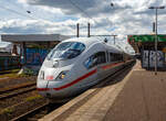 Der ICE 3 M – Triebzug 4654 – DB 406 054-7 (ex NS 406 054-7) / 406 581 fährt am 30.04.2023 durch den Bahnhof Köln-Ehrenfeld in Richtung Köln Hbf.