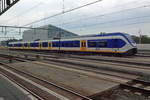 slt-sprinter-lighttrain-series-24002600/687814/ns-2433-steht-am-22-september NS 2433 steht am 22 September 2018 abgestellt in Hengelo.
