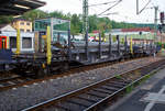   Drehgestellflachwagen mit vier Radsätzen der Gattung Smnps 194 (37 84 4616 077-2 NL-ORME) der Vermietungsfirma On Rail Gesellschaft für Eisenbahnausrüstung und Zubehör mbH