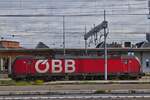 ÖBB Lok 1293 051-9 wartet im Bahnhof von Verona Porta Nuovo auf ihren nächsten Einsatz. 09.05.2025