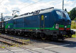 Die nun an die ecco-rail GmbH vermietete SIEMENS Vectron MS 193 258 (91 80 6193 258-1 D-ELOC) der ELL - European Locomotive Leasing (Wien) fährt am 22 Juli 2024, mit einem offen Güterzug