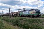 lte-logistik-transport-gmbh/705358/lte-193-262-zieht-ein-kesselwagenzug LTE 193 262 zieht ein Kesselwagenzug durch Valburg CUP am 12 Juli 2020.