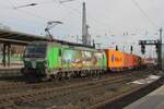 SETG 193 839 durchfahrt am 20 Februar 2026 mit ein Containerzug  Bremen Hbf.