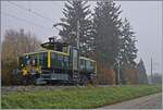 Die SNCF C 20155 UIC N° 97 85 1 932-0 (ex SBB Ee 3/3 II 16515, ex SNCF C 20155) des Verein  Team C-20155  ist beim Einfahrsignal auf der (Rück)-Fahrt nach Balsthal.